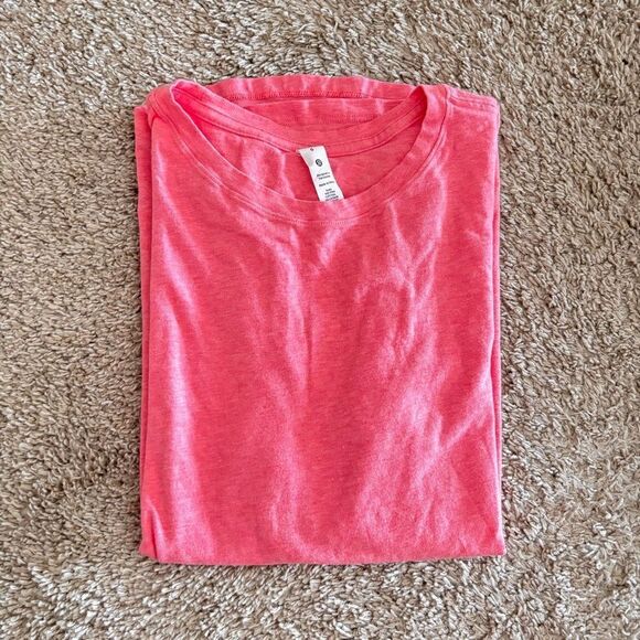Lululemon Coral Tshirt size 6 - Picture 2 of 6